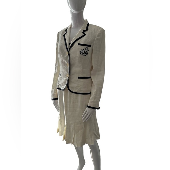 Ralph Lauren Cream and Black Blazer with Classic Lapel - Picture 1 of 6